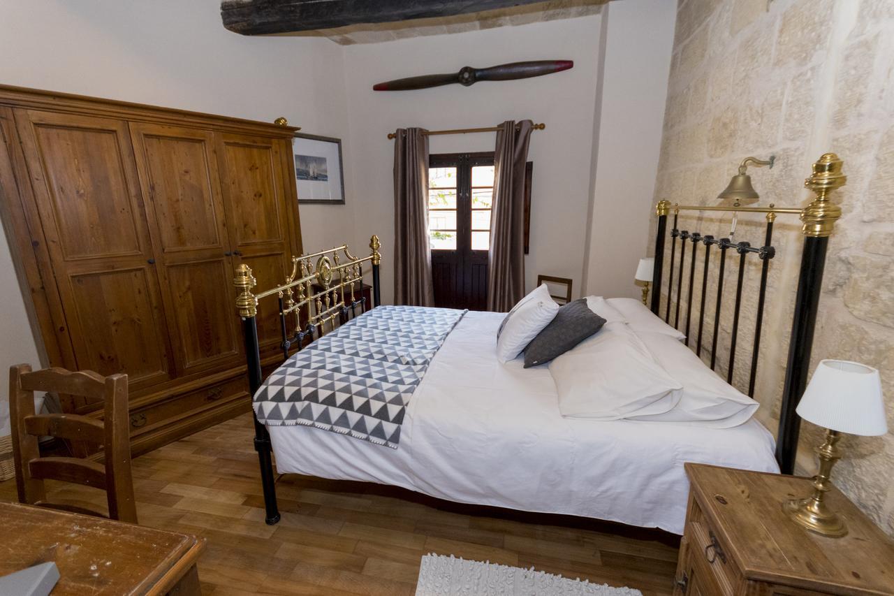 The Burrow Guest House Tarxien Exterior photo