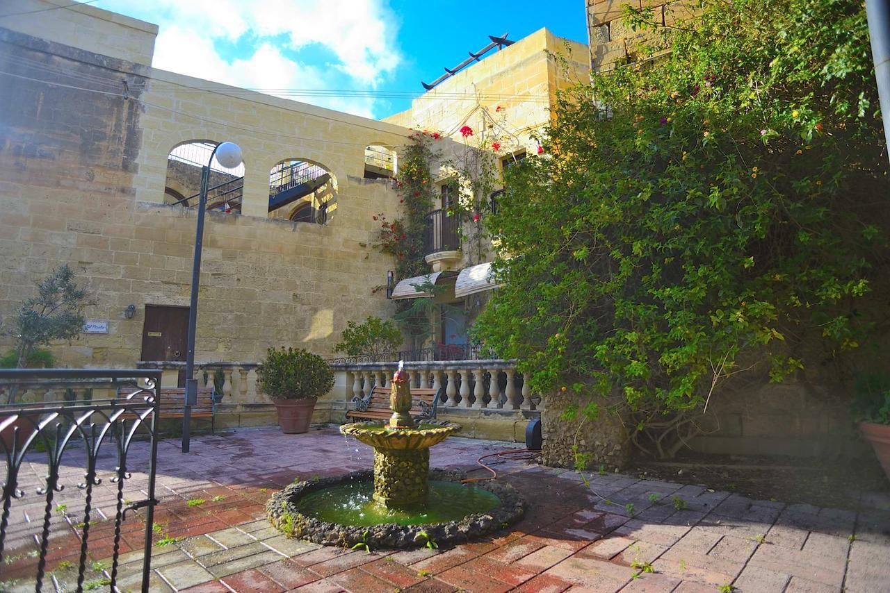 The Burrow Guest House Tarxien Exterior photo