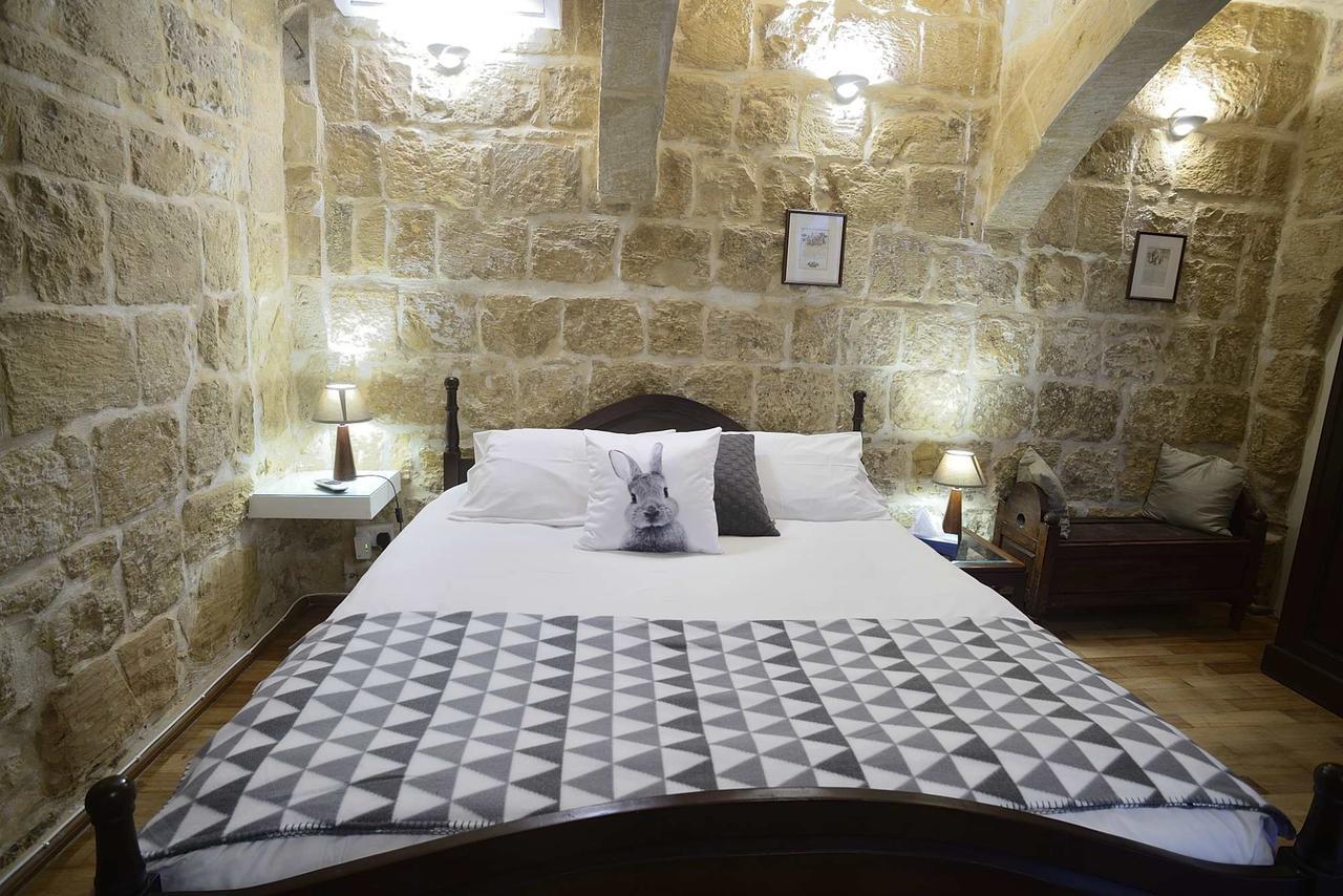 The Burrow Guest House Tarxien Exterior photo
