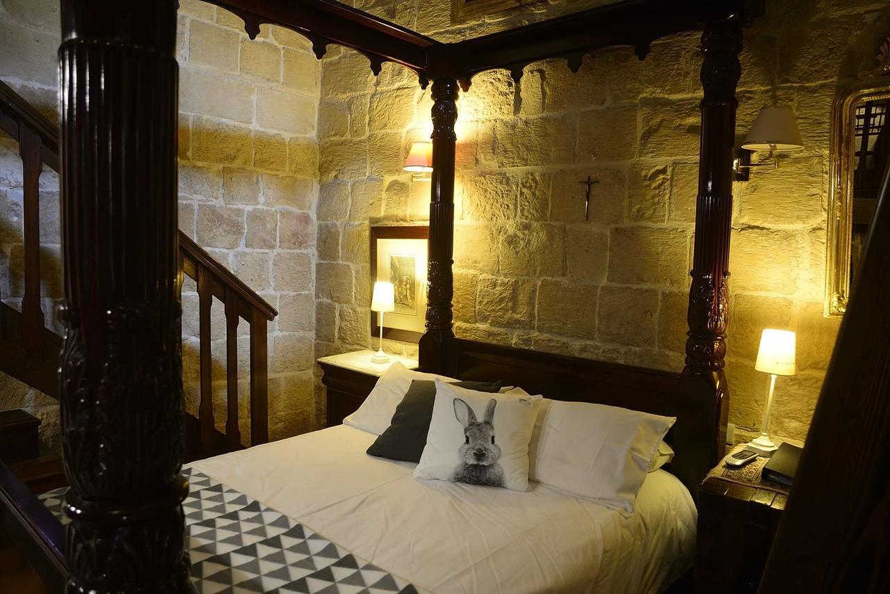 The Burrow Guest House Tarxien Exterior photo